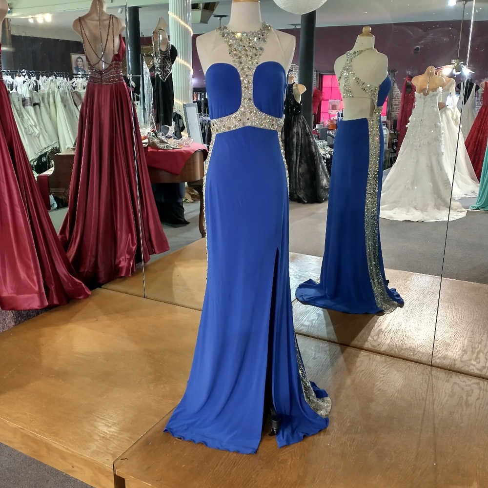 Prom or formal dress